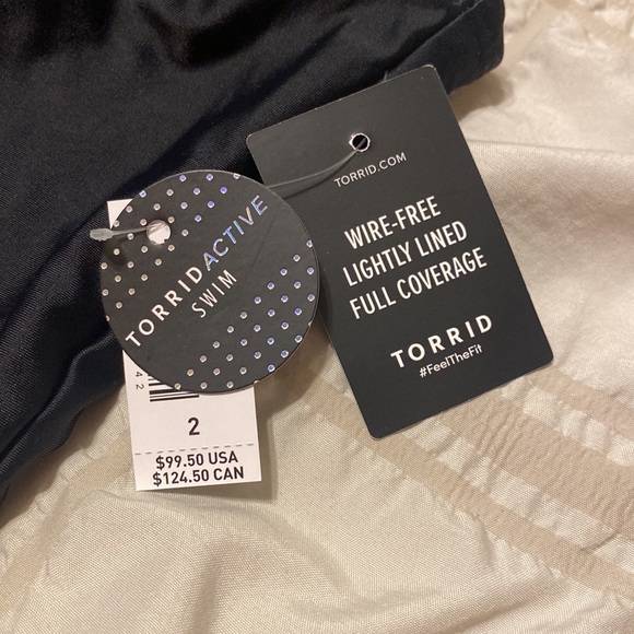 Torrid Active Wireless Sleeveless Rashguard One Piece Swim Suit - Picture 4 of 6